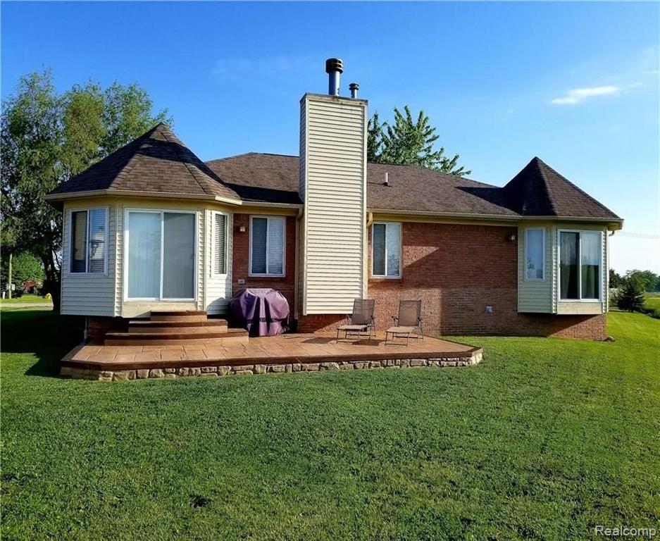 31305 24 Mile Road Chesterfield, MI 48047 - Photo 2 of 21