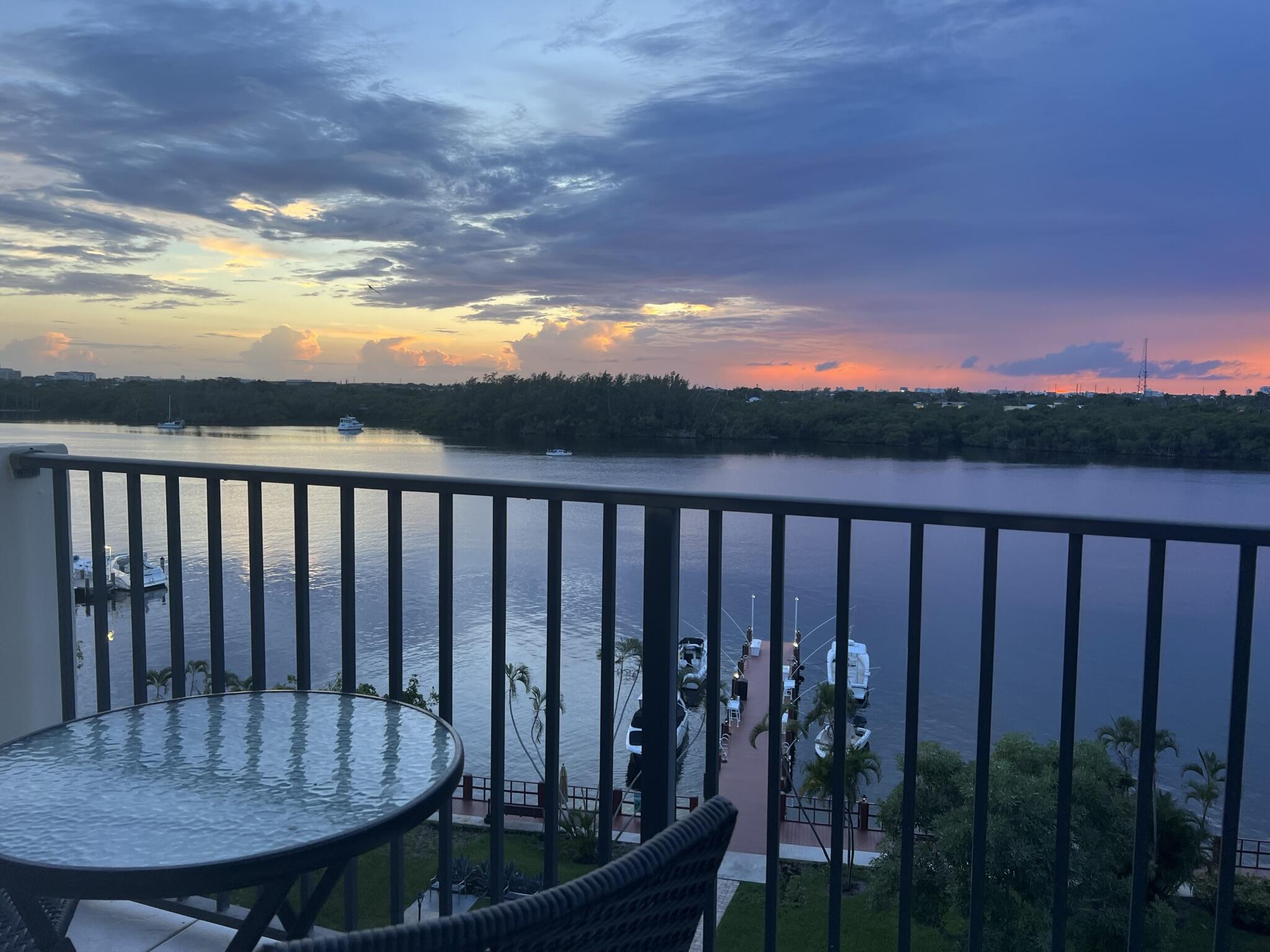 2121 North Ocean Boulevard, Unit 608W Boca Raton, FL 33431 - Photo 6 of 62 Direct Intracoastal Sunset