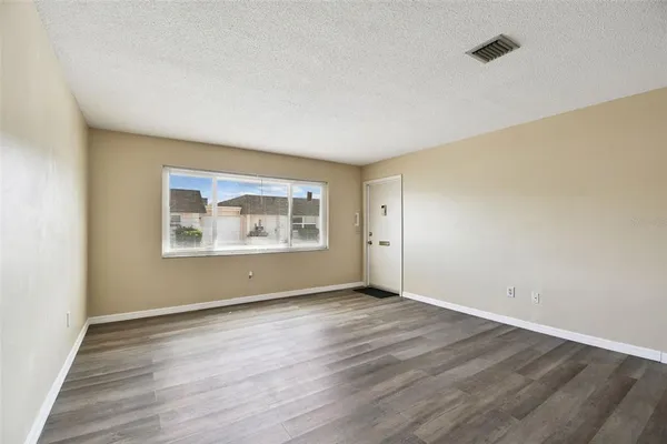 $112,900 | 8472 68th Way North, Pinellas Park, FL 33781