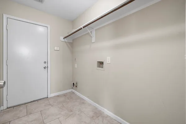 $2,345 | 511 Cypresswood Knoll, Spring, TX 77373