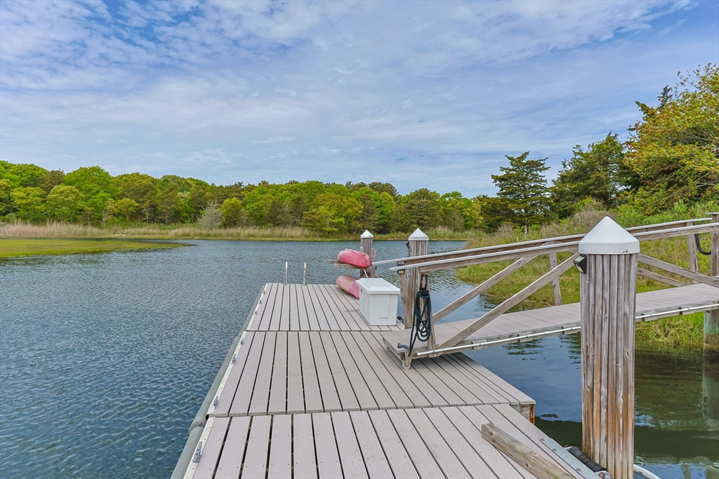 8 Bowsprit Point Mashpee, MA 02649 - Photo 40 of 42 Gallery Image 40