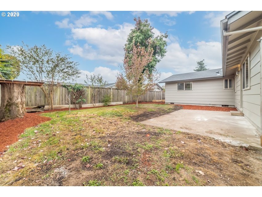 2146 9th Street Springfield, OR 97477 - Photo 31 of 32