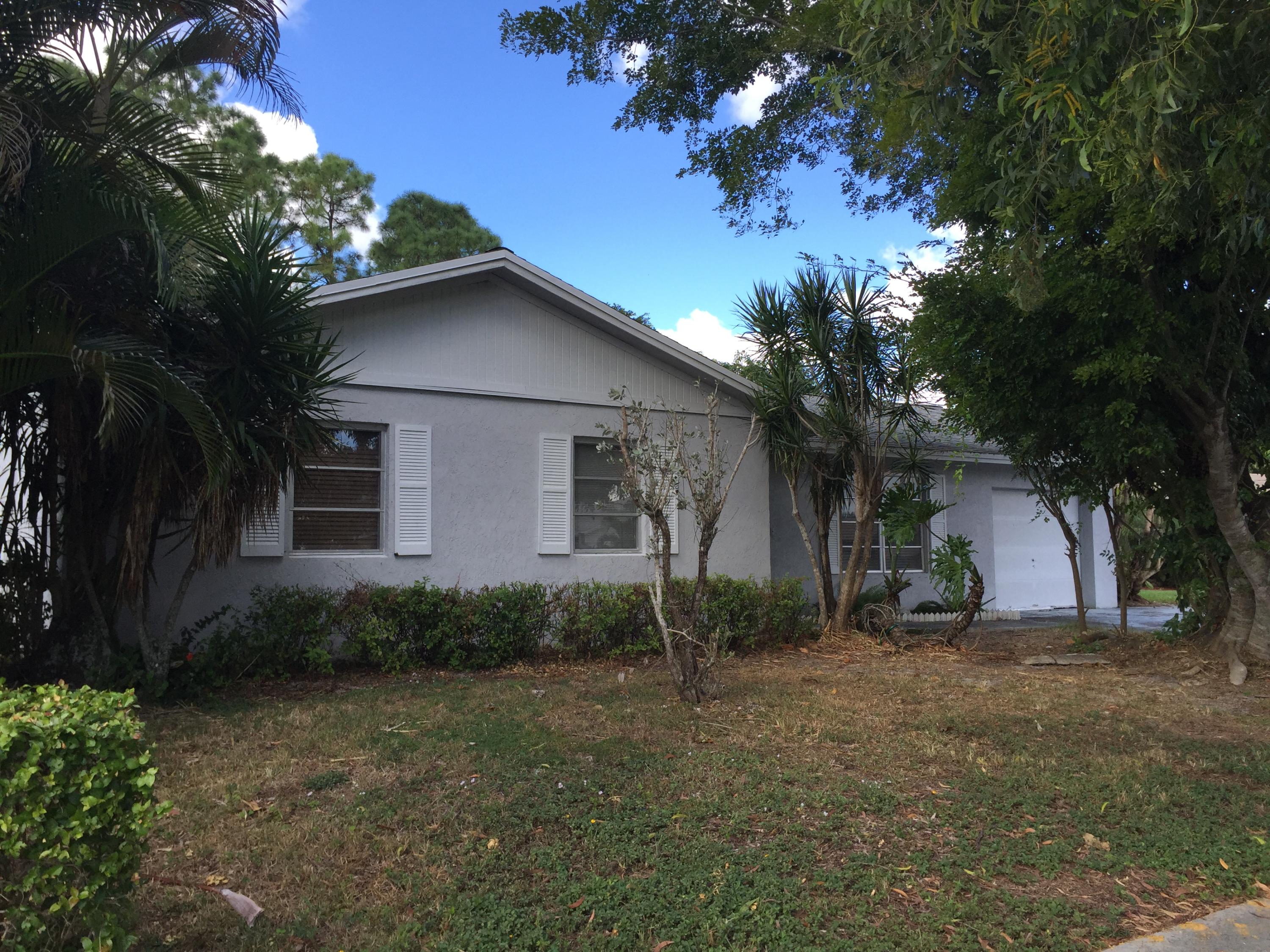 192 Bobwhite Road Royal Palm Beach, FL 33411 - Photo 3 of 35 IMG_3311