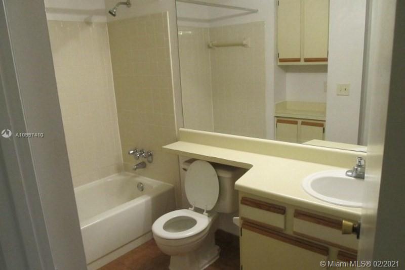 4381 West McNab Road, Unit 23 Pompano Beach, FL 33069 - Photo 2 of 8
