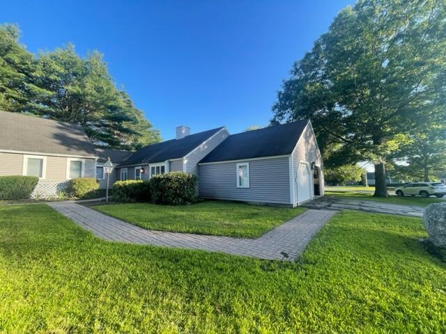 18 Colonial Way, Unit 18 Auburn, ME 04210 - Photo 3 of 34 IMG_3098 (1)