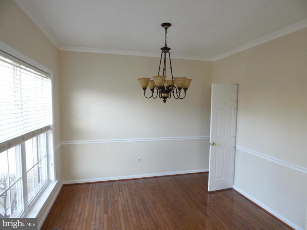 127 Spry Island Road Joppa, MD 21085 - Photo 7 of 30 Dining Room