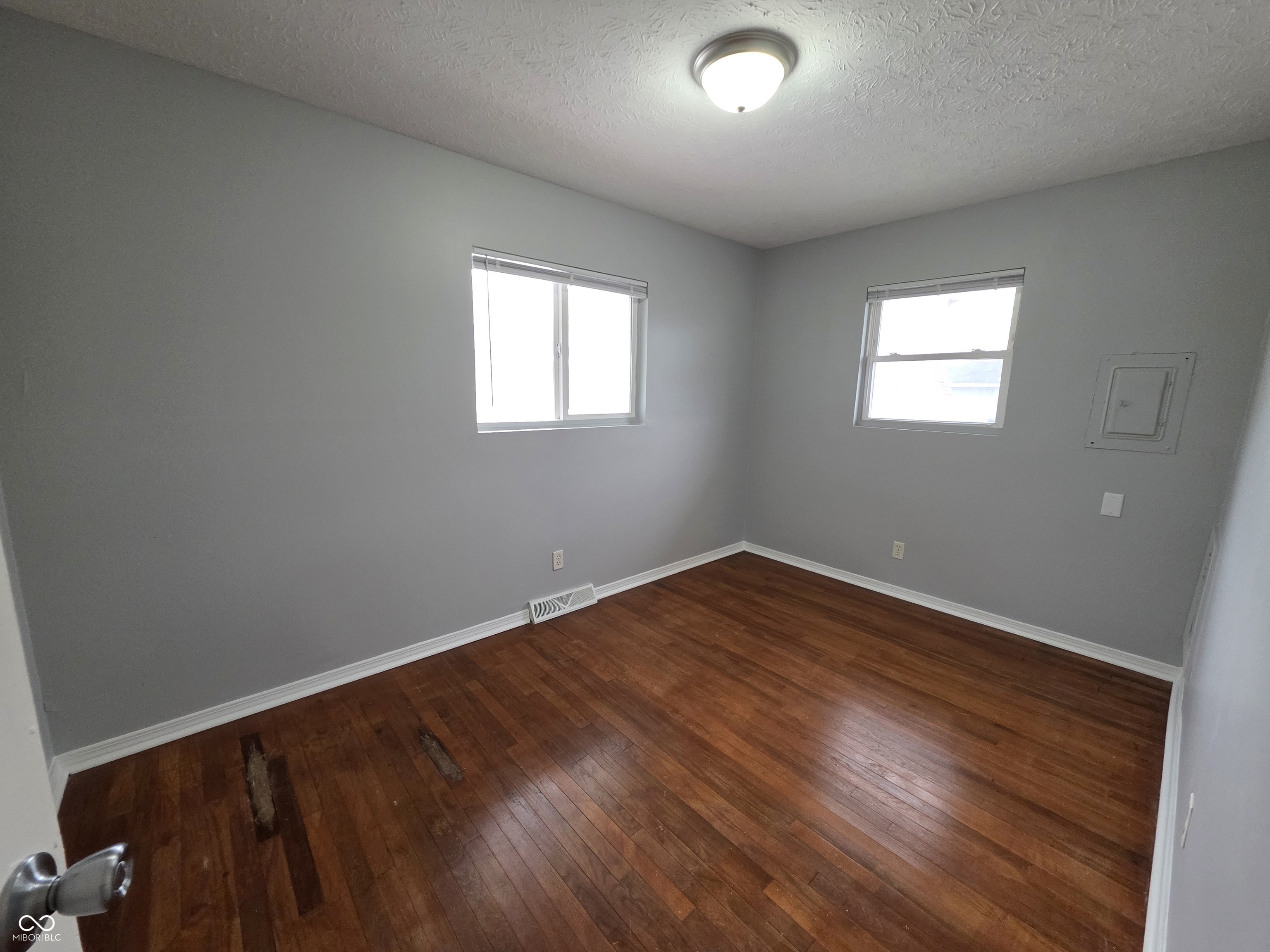 86 South 6th Avenue Beech Grove, IN 46107 - Photo 13 of 17