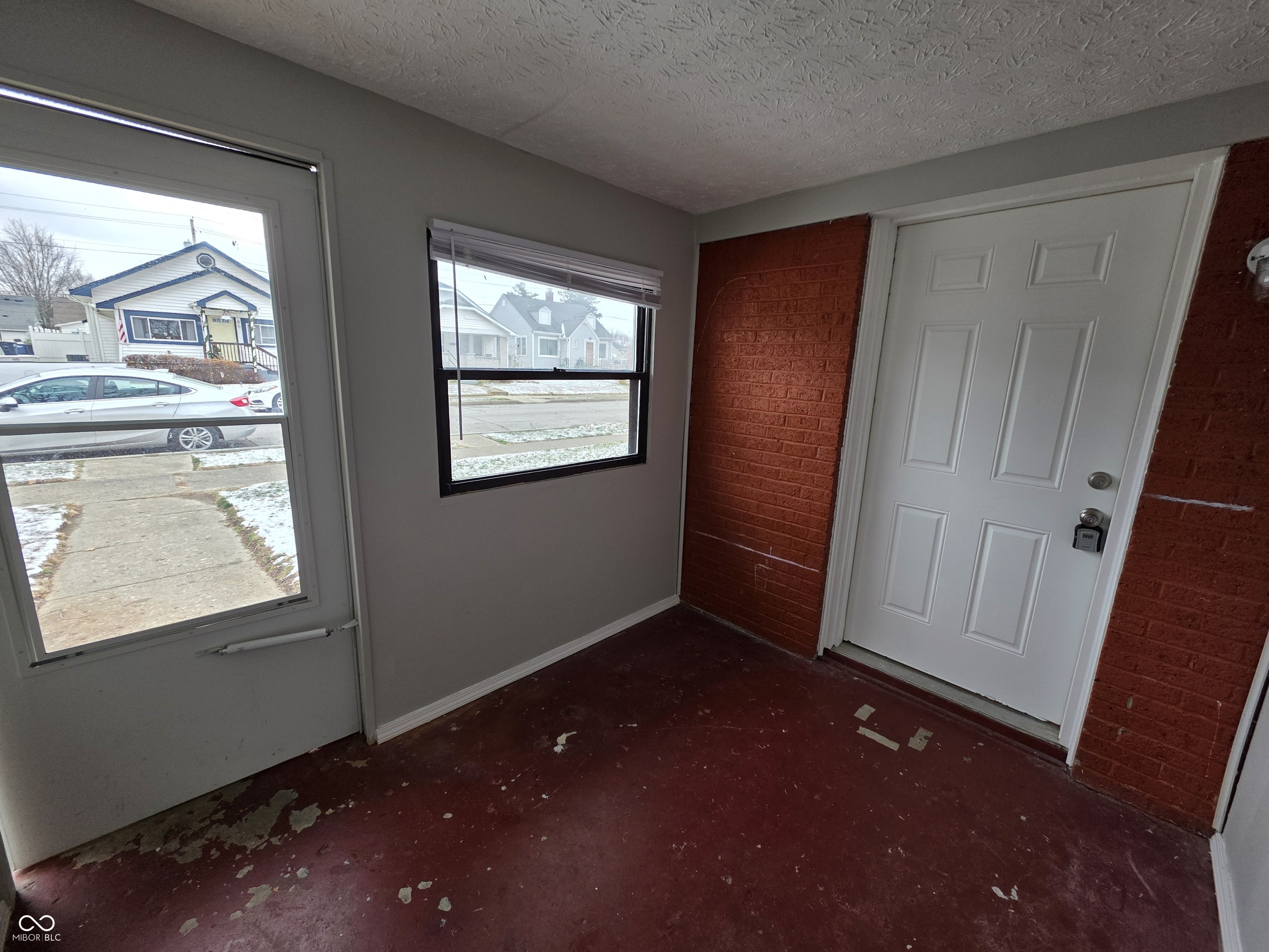 86 South 6th Avenue Beech Grove, IN 46107 - Photo 5 of 17