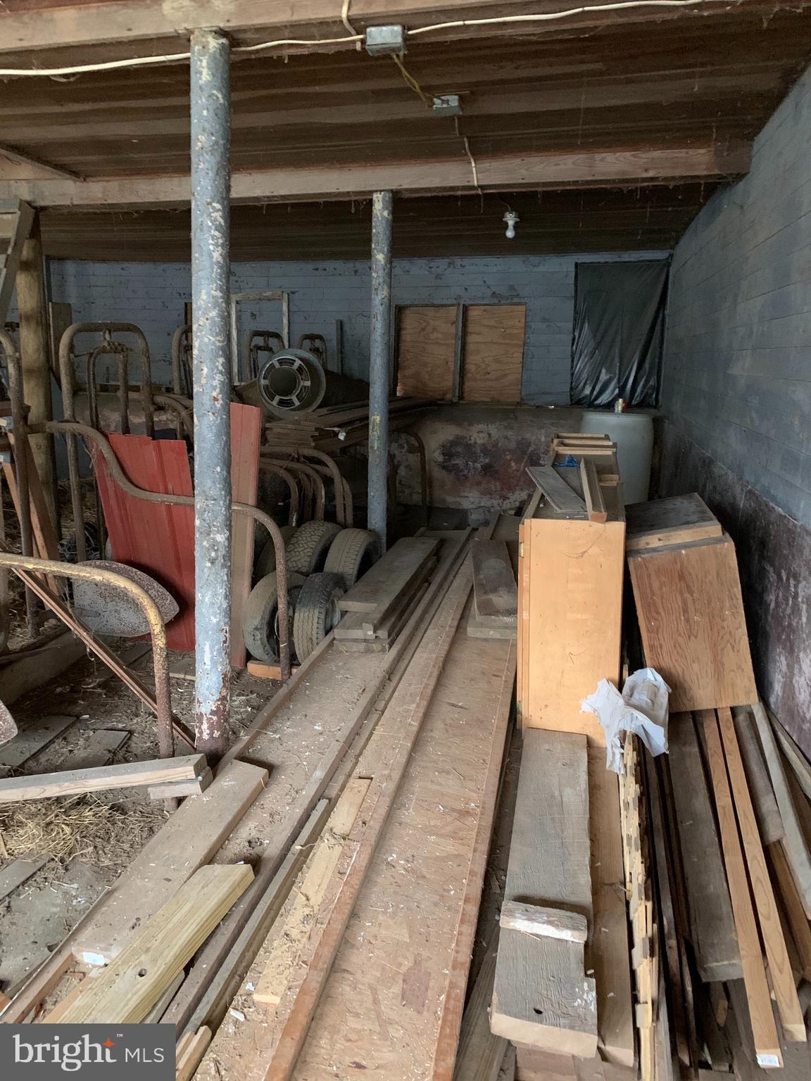 9602 Baltimore Road Frederick, MD 21701 - Photo 12 of 52 Interior barn