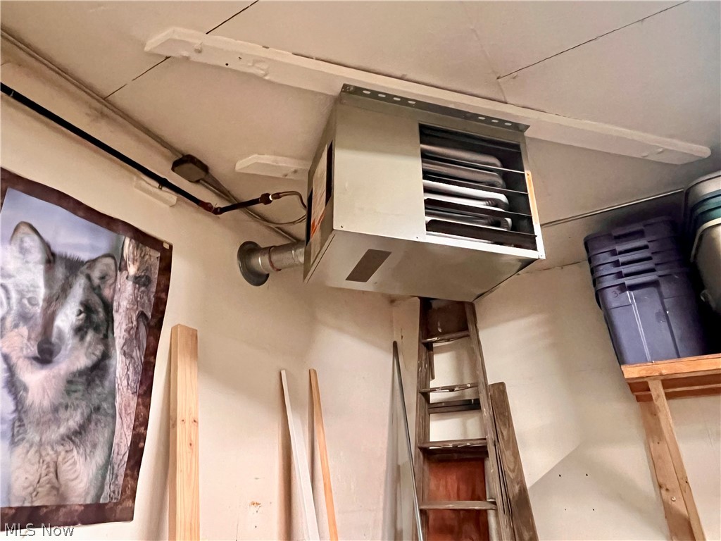7220 Doty Road Madison, OH 44057 - Photo 48 of 50 Propane heating unit