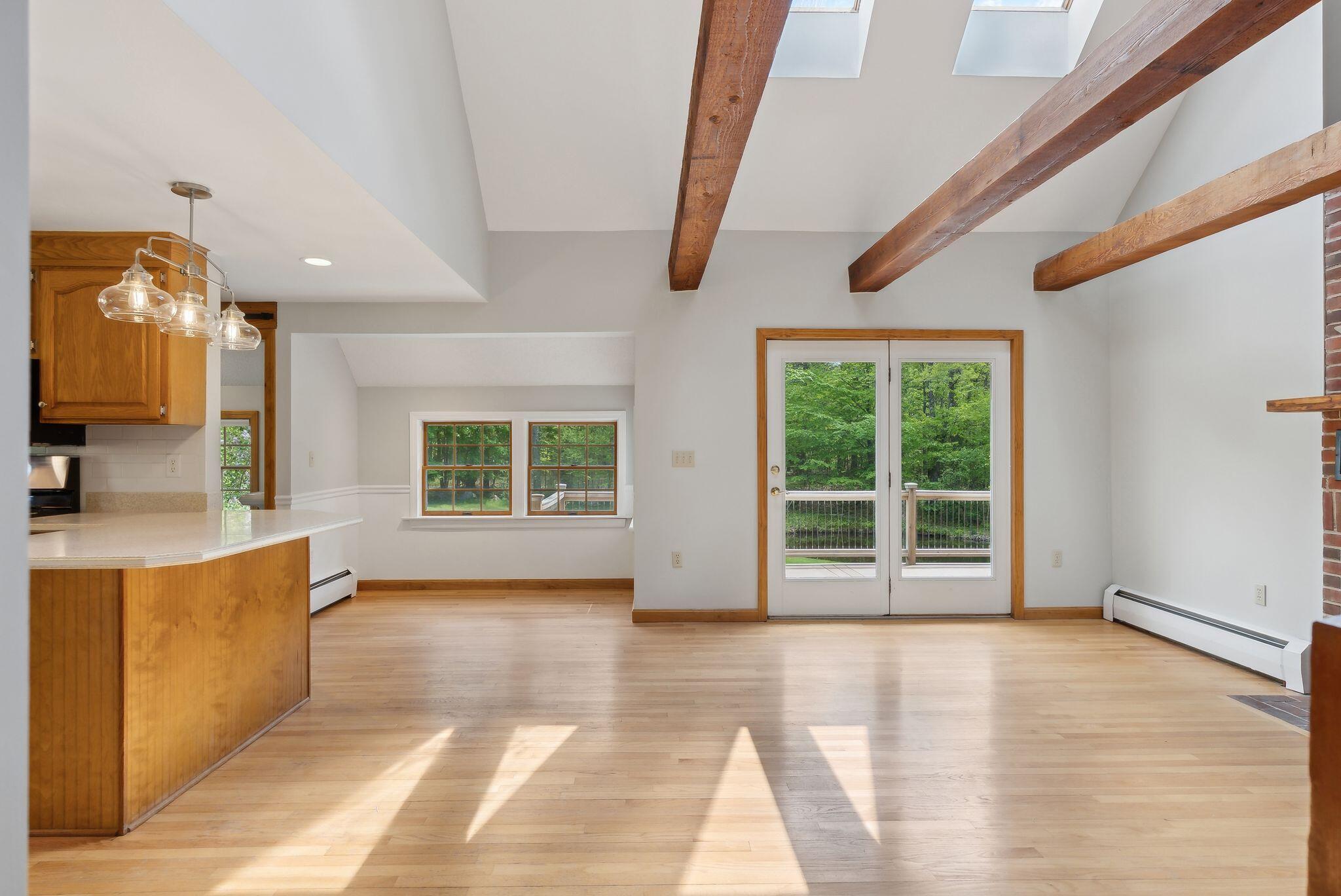 198 Range Road Cumberland Center, ME 04021 - Photo 8 of 68 DSC06165