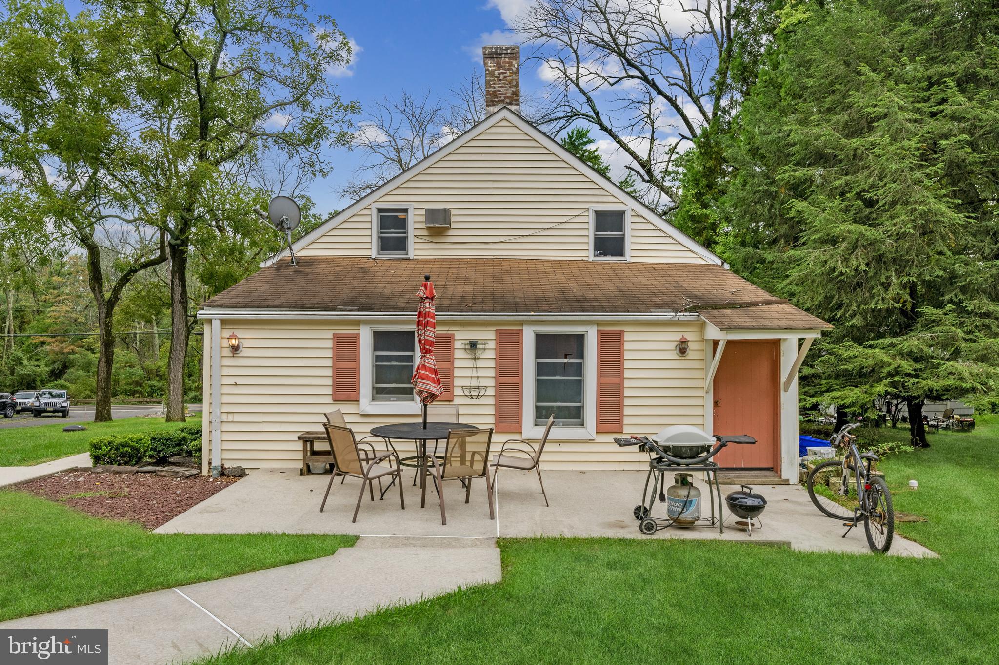 1391 Canal Road Princeton, NJ 08540 - Photo 23 of 29 Backyard Patio