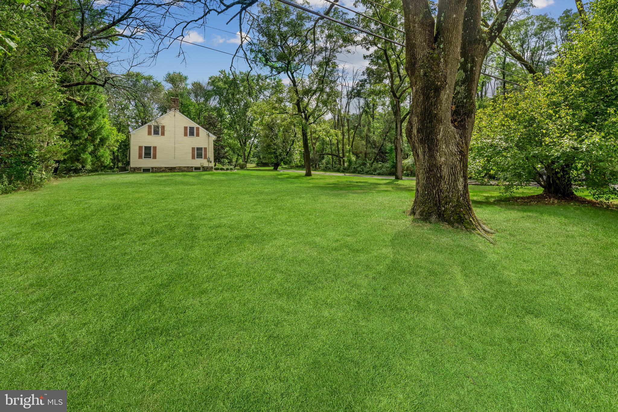 1391 Canal Road Princeton, NJ 08540 - Photo 29 of 29 Front Lawn