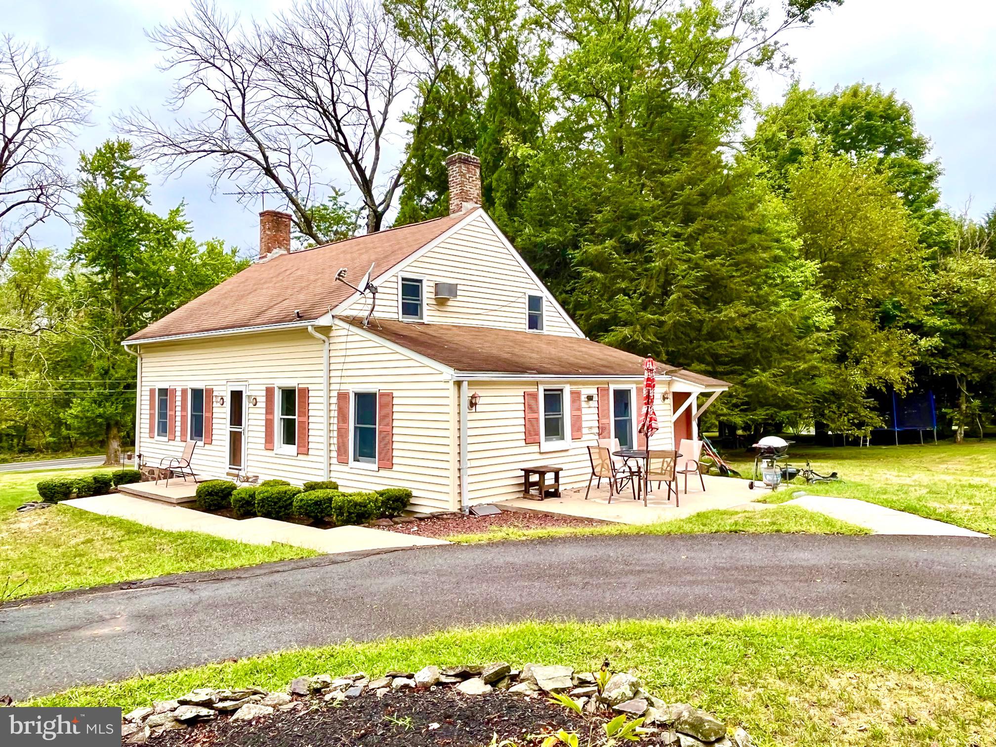 1391 Canal Road Princeton, NJ 08540 - Photo 3 of 29