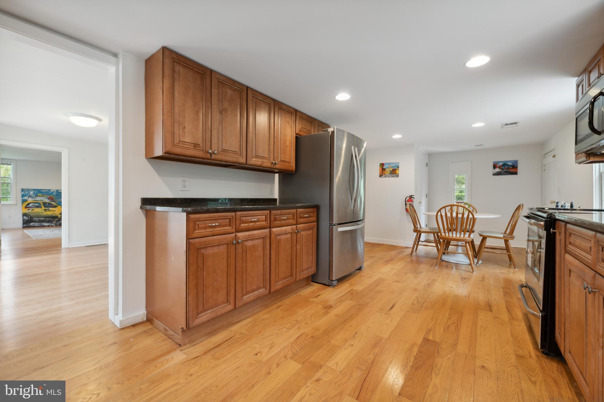 1391 Canal Road Princeton, NJ 08540 - Photo 5 of 29
