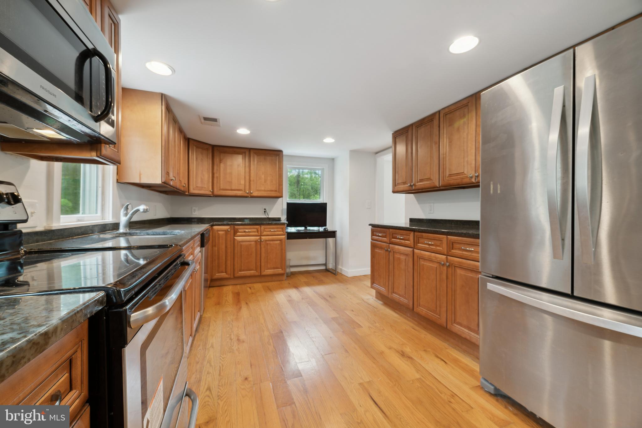 1391 Canal Road Princeton, NJ 08540 - Photo 7 of 29