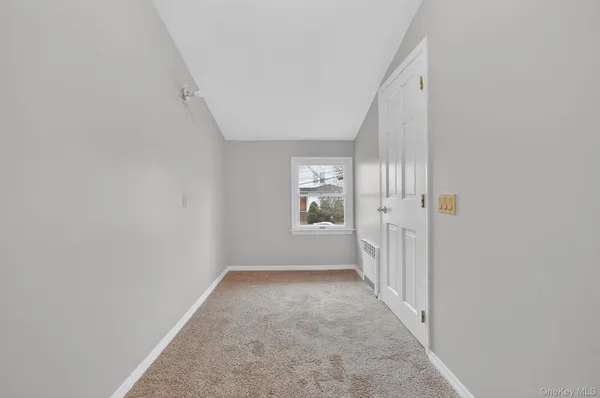 $5,600 | 4 Amackassin Terrace, Unit 1, Yonkers, NY 10703