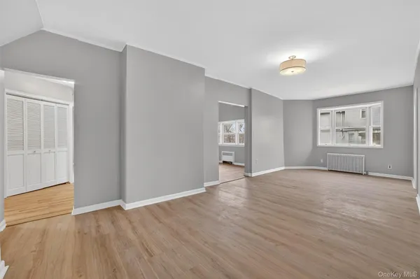 $5,600 | 4 Amackassin Terrace, Unit 1, Yonkers, NY 10703