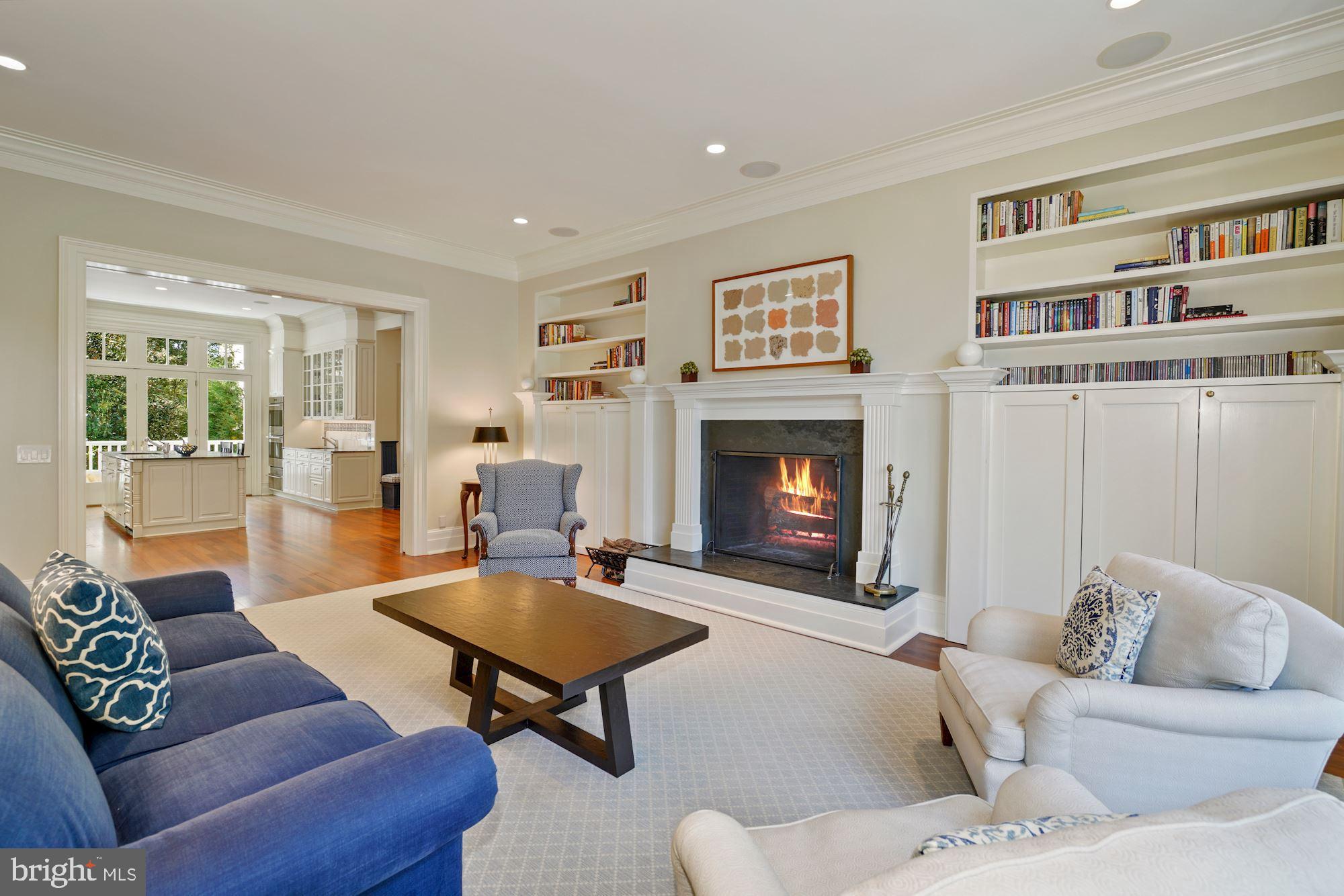 2960 Chain Bridge Road Northwest Washington, DC 20016 - Photo 7 of 40 Family Room