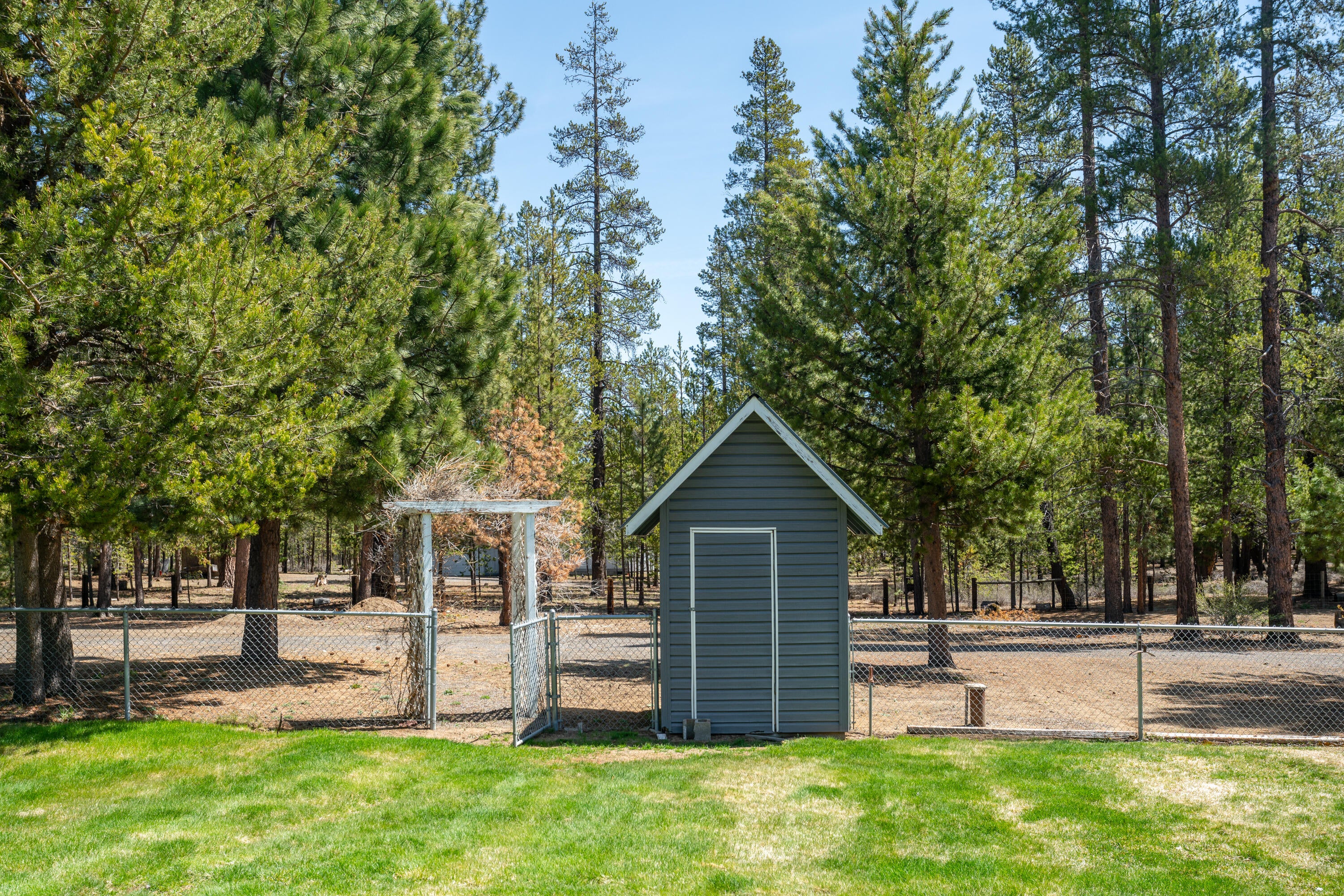 15720 Dawn Road La Pine, OR 97739 - Photo 26 of 39 15720 Dawn Road 21 of 36