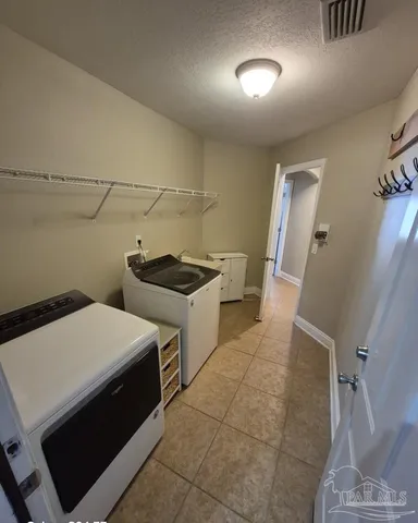 $530,000 | 1960 Amhurst Court, Navarre, FL 32566