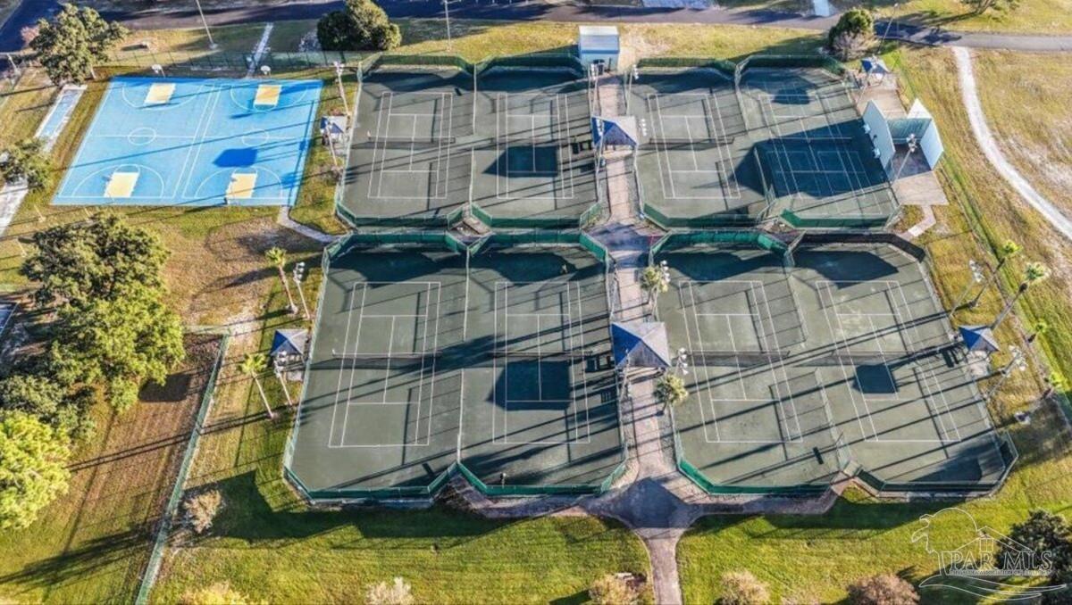 1960 Amhurst Court Navarre, FL 32566 - Photo 45 of 47