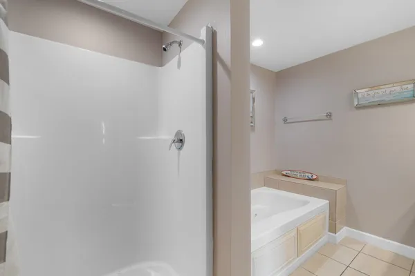 $559,900 | 3401 North Ocean Boulevard, Unit 306, North Myrtle Beach, SC 29582