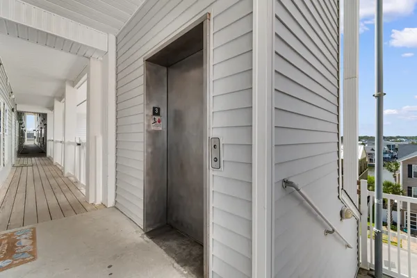 $559,900 | 3401 North Ocean Boulevard, Unit 306, North Myrtle Beach, SC 29582