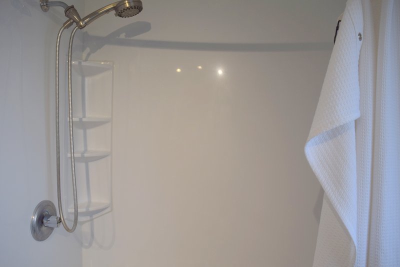 1652 Greenwood Road Glenview, IL 60026 - Photo 8 of 15 a bathroom with a shower