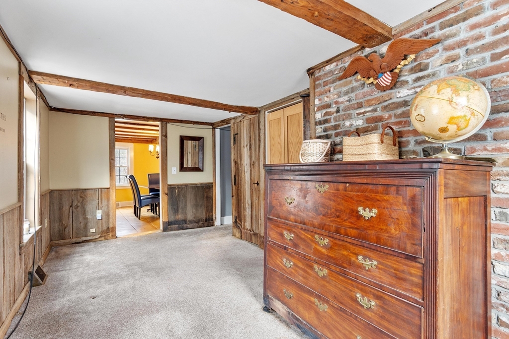 114 Chestnut Street Lunenburg, MA 01462 - Photo 20 of 35