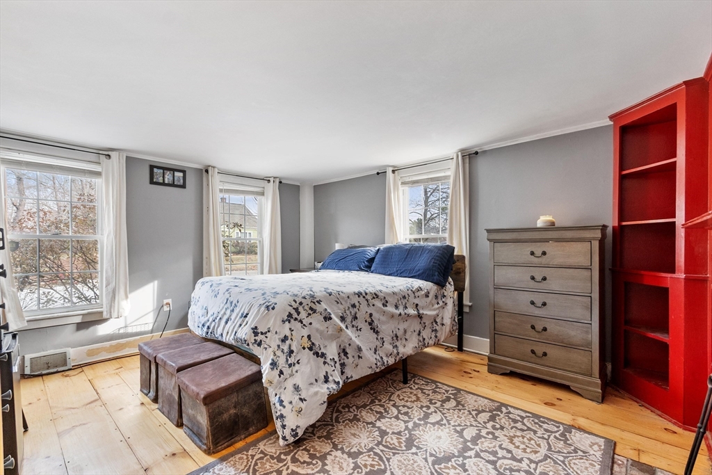 114 Chestnut Street Lunenburg, MA 01462 - Photo 23 of 35
