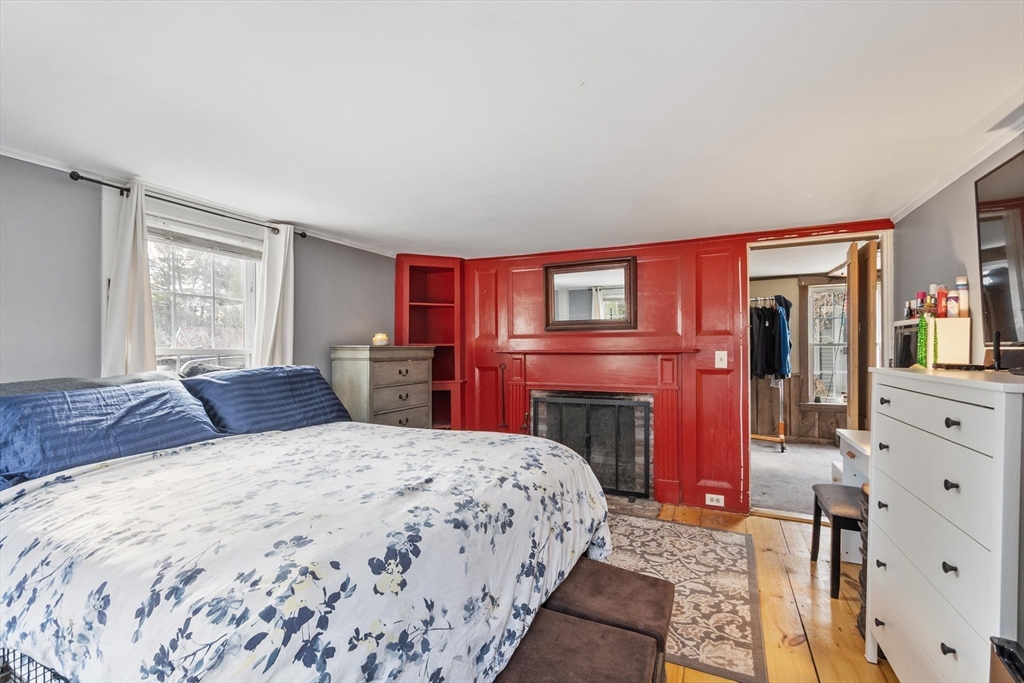114 Chestnut Street Lunenburg, MA 01462 - Photo 24 of 35