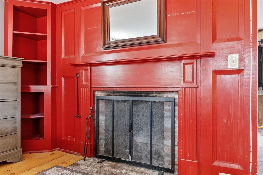 114 Chestnut Street Lunenburg, MA 01462 - Photo 25 of 35