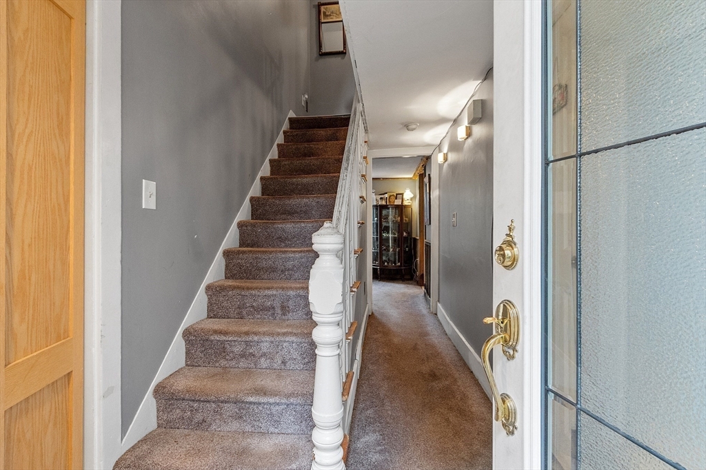 114 Chestnut Street Lunenburg, MA 01462 - Photo 26 of 35
