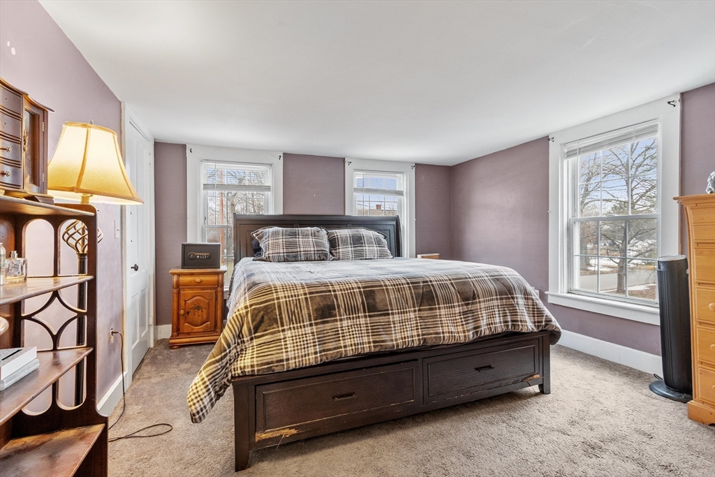 114 Chestnut Street Lunenburg, MA 01462 - Photo 28 of 35