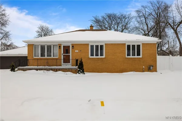 $2,250 | 133 Halstead Avenue, Cheektowaga, NY 14212