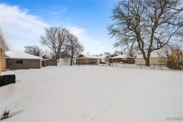 $2,250 | 133 Halstead Avenue, Cheektowaga, NY 14212