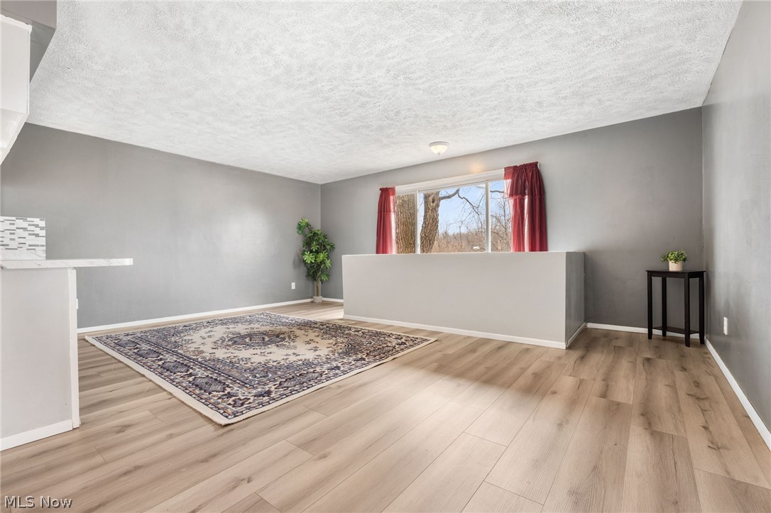 405 Baldwin Road Akron, OH 44312 - Photo 10 of 31 Gallery Image 10