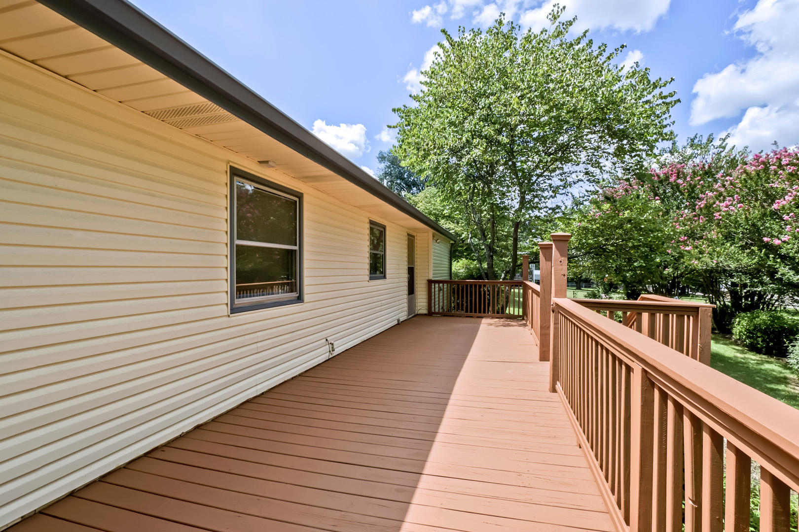 4013 Deerfield Road Knoxville, TN 37921 - Photo 28 of 30 30_DeerfieldRoad_4013_Deck02