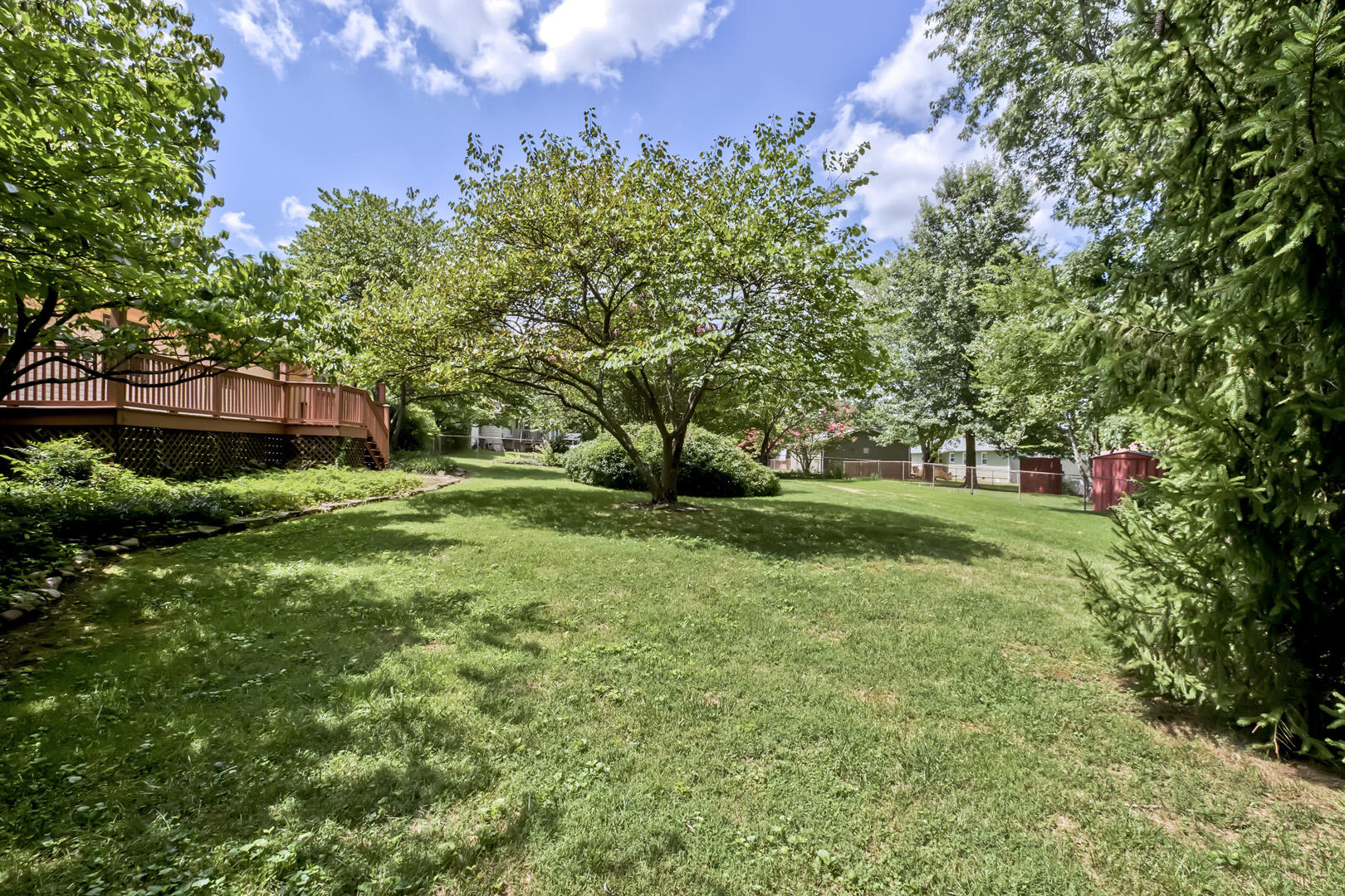 4013 Deerfield Road Knoxville, TN 37921 - Photo 30 of 30 33_DeerfieldRoad_4013_Backyard02