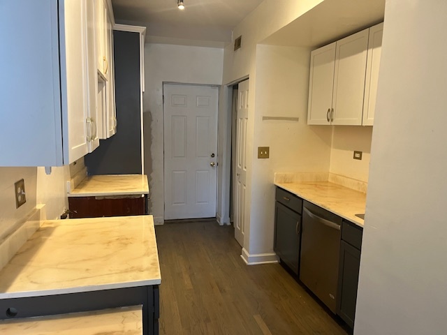 5745 North Ridge Avenue, Unit 1W Chicago, IL 60660 - Photo 15 of 19 Gallery Image 15
