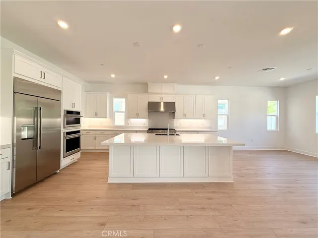 $6,000 | 29635 Corte Ballenas, Valencia, CA 91354