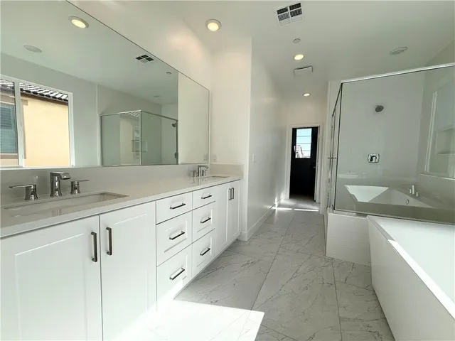 $6,000 | 29635 Corte Ballenas, Valencia, CA 91354