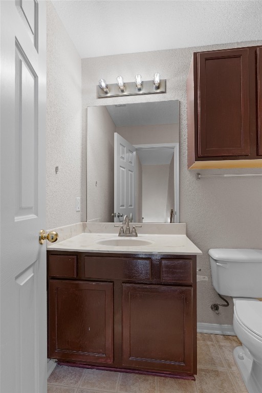 154 Meadowlark Circle Georgetown, TX 78626 - Photo 19 of 29 a bathroom with a sink and a mirror