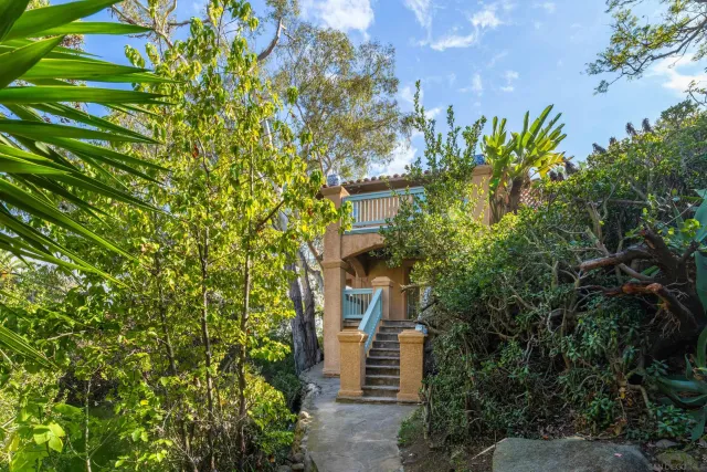 $2,295,000 | 3038 Udall Street, San Diego, CA 92106