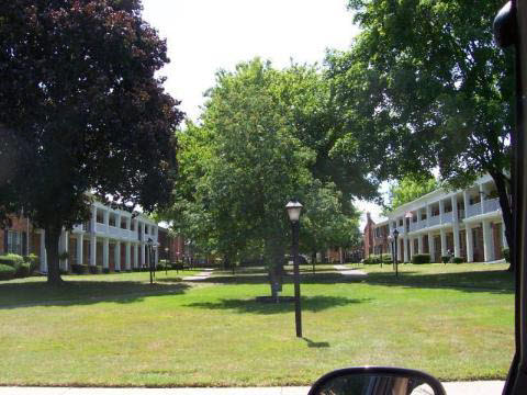 29542 Hoover Road Warren, MI 48093 - Photo 1 of 12 182006.JPG