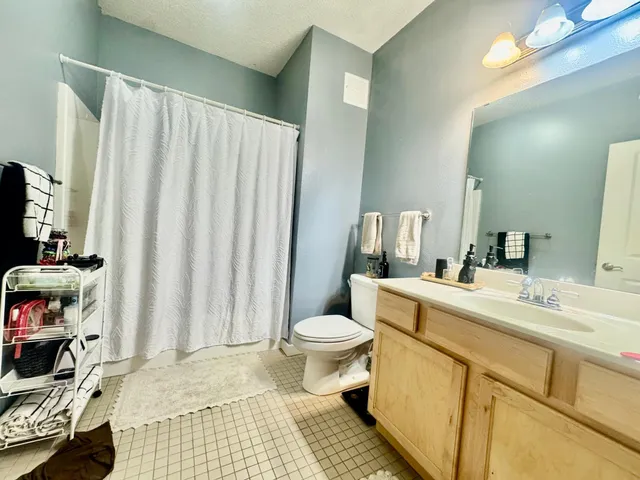 $339,000 | 619 Southeast 8th Street, Unit 115, Minneapolis, MN 55414