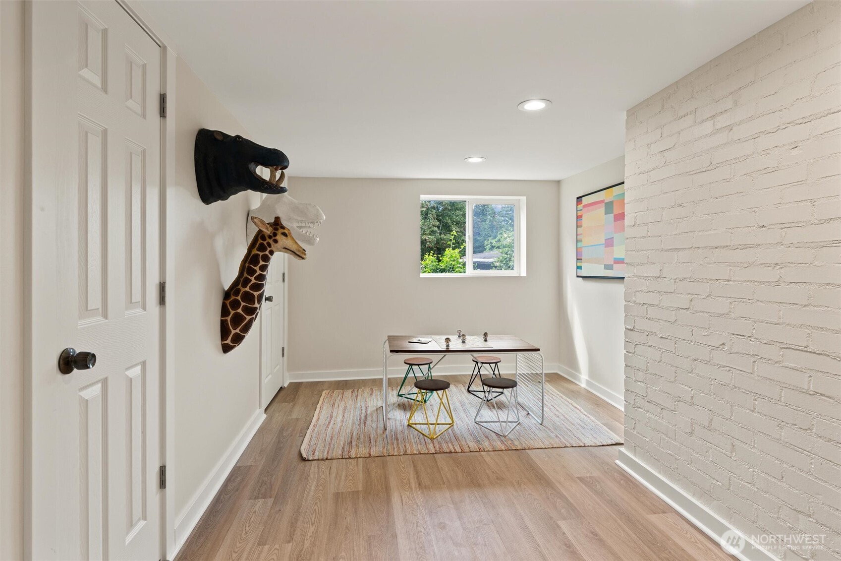 730 West Etruria Street Seattle, WA 98119 - Photo 22 of 32