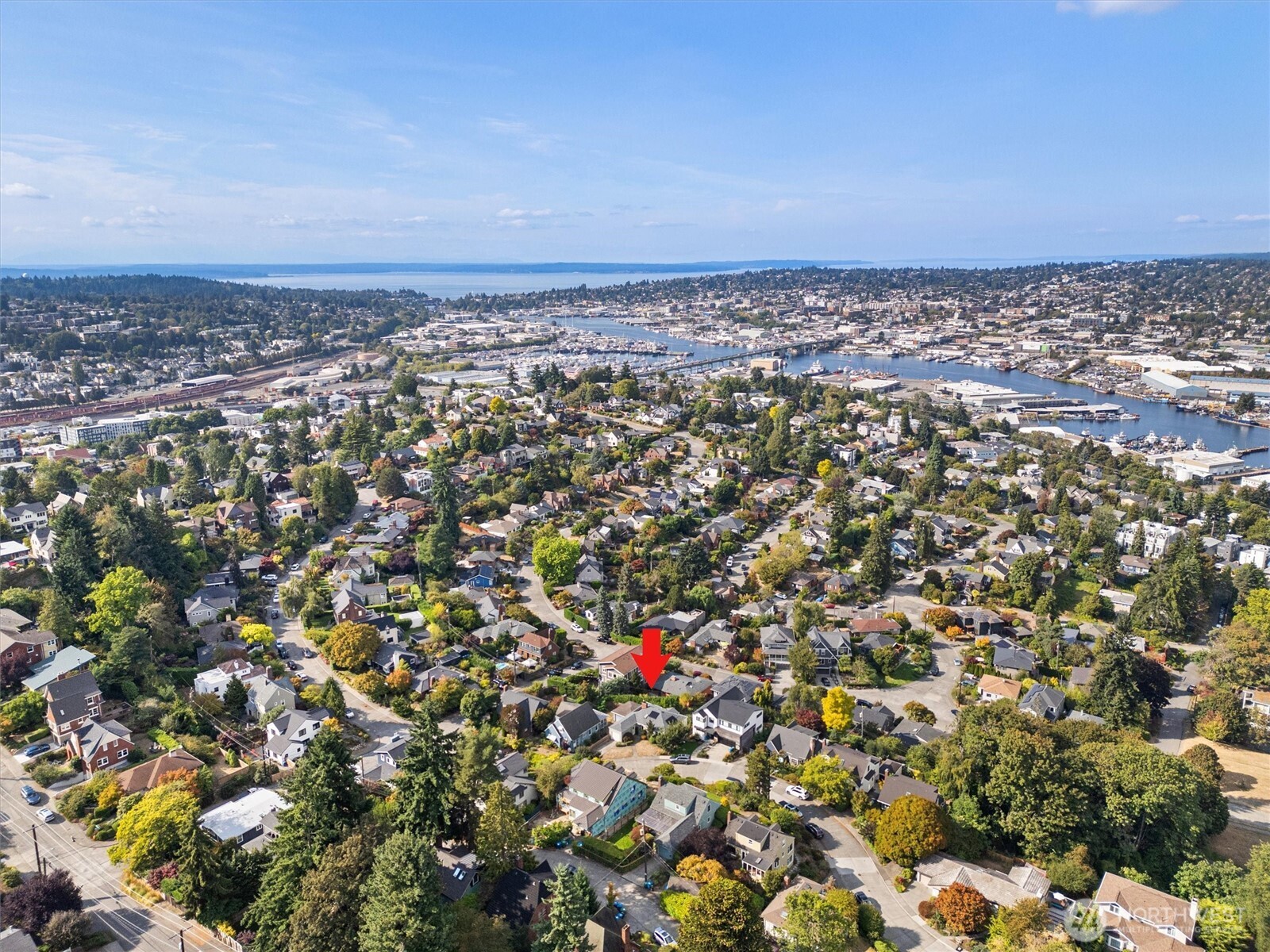 730 West Etruria Street Seattle, WA 98119 - Photo 30 of 32