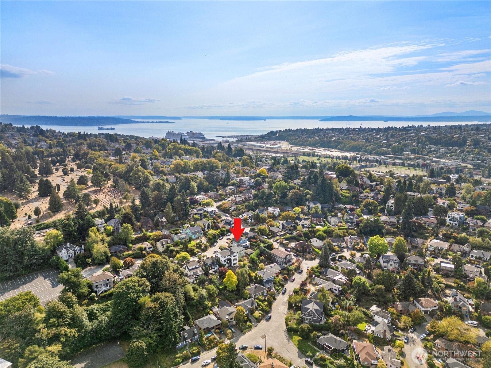 730 West Etruria Street Seattle, WA 98119 - Photo 31 of 32